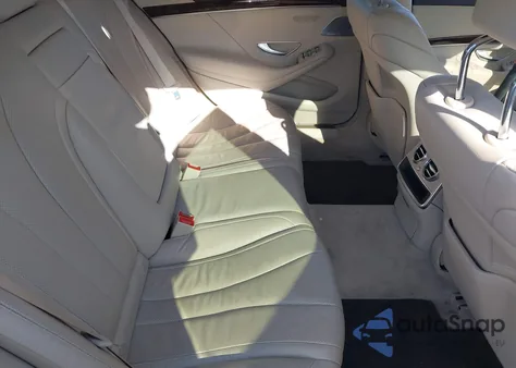 2017 Mercedes-Benz S 550 z USA, uszkodzony, nr VIN WDDUG8CB6HA313302